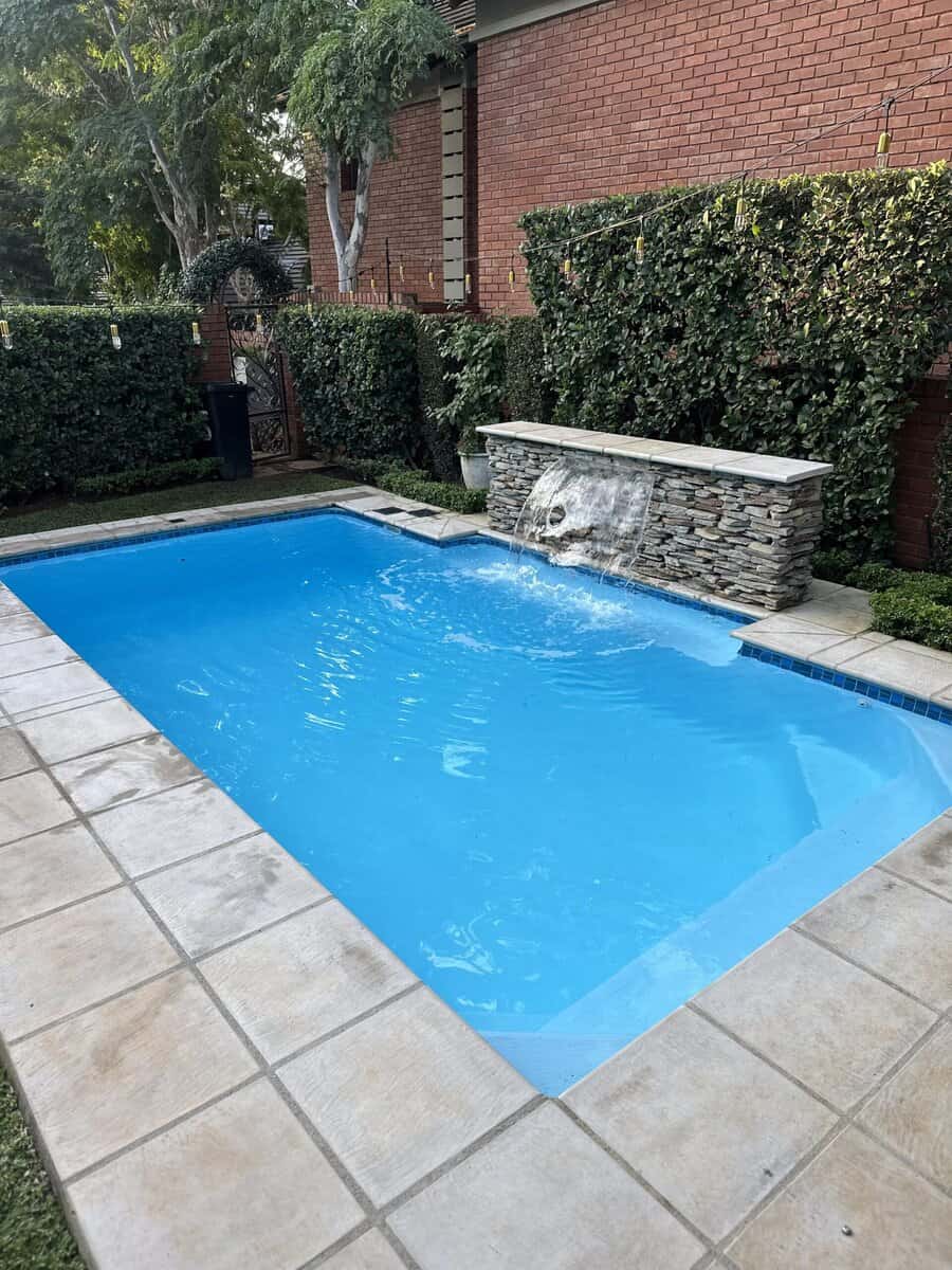 Swimming pool built for Jonathan Fairbairn-Stewart by Cosmo Pools